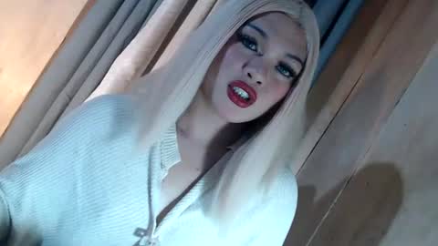 Snapshot of fantasticcock69_daniella chatting on 07.04.26 DANIELLA - DONT FORGET TO GIVE ME A THUMBSU UP online show from 07.04.26