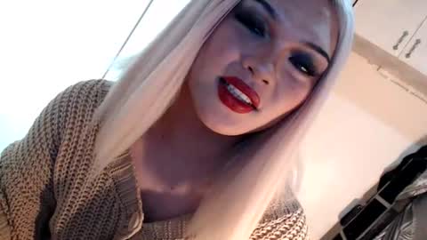 Snapshot of fantasticcock69_daniella chatting on 07.11.26 DANIELLA - DONT FORGET TO GIVE ME A THUMBSU UP online show from 07.11.26