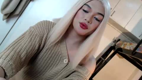 Snapshot of fantasticcock69_daniella chatting on 08.01.26 DANIELLA - DONT FORGET TO GIVE ME A THUMBSU UP online show from 08.01.26