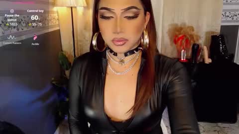 Snapshot of fantasticock4ux chatting on 04.11.26 YOUR DOMINA KRISTINE online show from 04.11.26