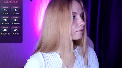 Snapshot of fantasymaria chatting on 01.26.25 my name is Masha online show from 01.26.25