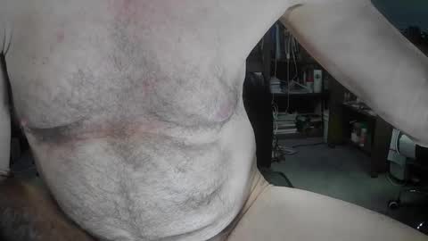 Snapshot of fantasyresort chatting on 11.26.25 fantasyresort online show from 11.26.25