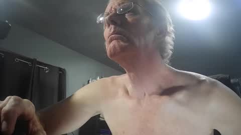 Snapshot of fantasyresort chatting on 02.13.26 fantasyresort online show from 02.13.26