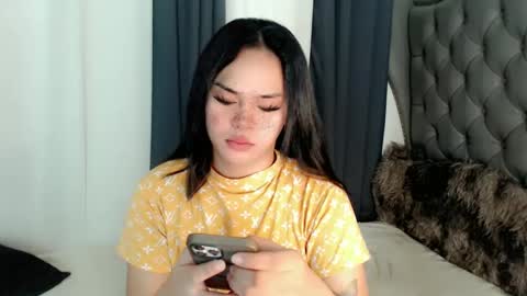 Snapshot of farrahmoanx chatting on 02.24.25 farrahmoanx online show from 02.24.25