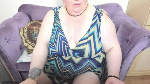 fashiona online show from 10.18.25