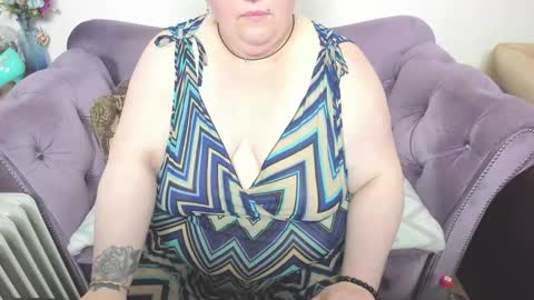 fashiona online show from 11.22.25