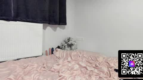 Snapshot of fatalefemboy chatting on 12.24.24 Fatale Femboy online show from 12.24.24