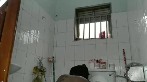 Snapshot of fatassfreak254 chatting on 01.15.25 Winnie online show from 01.15.25