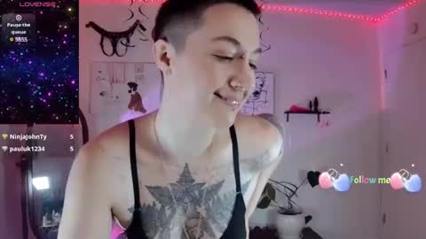 Snapshot of fate_fletcher chatting on 12.27.24 fate_fletcher online show from 12.27.24