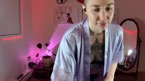 Snapshot of fate_fletcher chatting on 02.13.25 fate_fletcher online show from 02.13.25