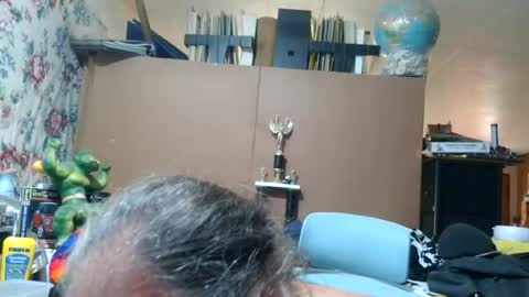 Snapshot of fatfreddythecat chatting on 07.28.26 Fred. online show from 07.28.26