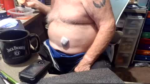Snapshot of fatfreddythecat chatting on 08.05.26 Fred. online show from 08.05.26