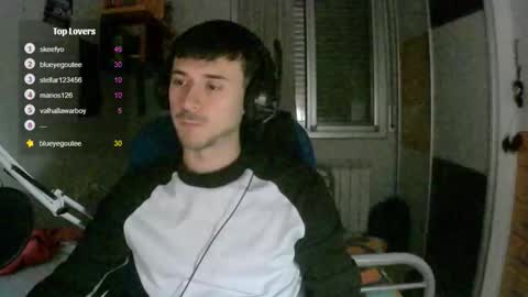 Snapshot of fatthickdickboy chatting on 03.08.26 ThickDickTeen online show from 03.08.26