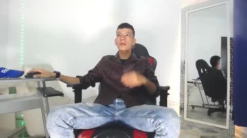 Snapshot of favel_gomez7 chatting on 12.26.24 Favel Gomez online show from 12.26.24