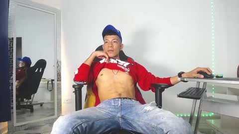 Snapshot of favel_gomez7 chatting on 01.14.25 Favel Gomez online show from 01.14.25