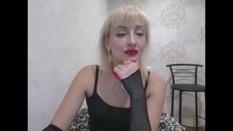 favorite_angel online show from 01.06.25