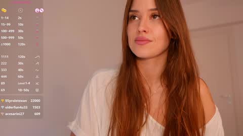 Snapshot of fazeyj chatting on 01.09.25 FazeyJ online show from 01.09.25