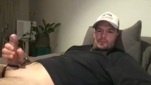 Snapshot of fdck75 chatting on 12.23.25 fdck75 online show from 12.23.25