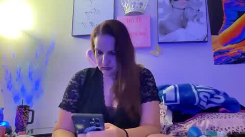 Snapshot of feistybabby chatting on 09.14.25 Feisty online show from 09.14.25