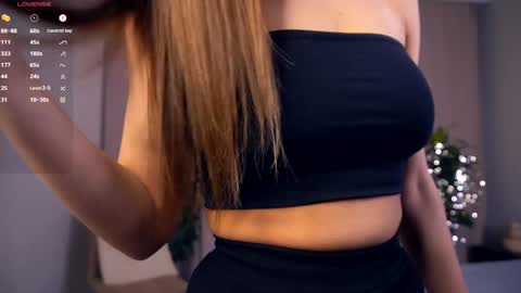 Hello im Nova online show from 03.10.25