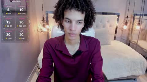 Snapshot of felix_haze chatting on 06.25.26 FELIPE online show from 06.25.26