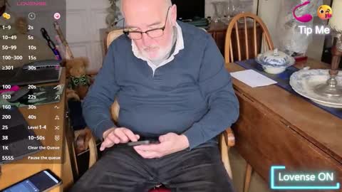 Adam online show from 12.01.25