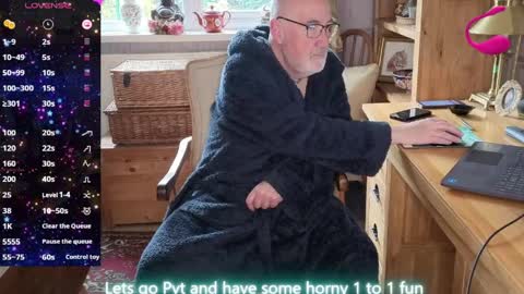 Adam online show from 04.04.26