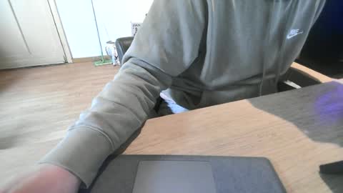 Snapshot of fem_alice_louis_dom chatting on 06.11.26 fem_alice_louis_dom online show from 06.11.26