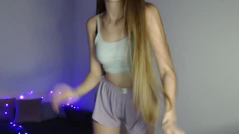 Snapshot of femkedejager chatting on 01.23.25 Femke online show from 01.23.25