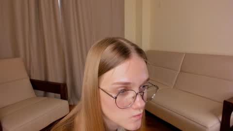 femmantis online show from 06.30.26
