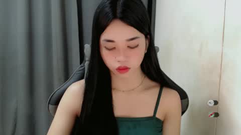 YOUR BEAUTIFUL ASIANFHEMY online show from 02.01.25