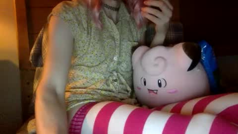 Snapshot of fenn88_ chatting on 04.29.26 fenn88_ online show from 04.29.26