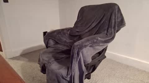 Snapshot of fenrille chatting on 02.27.26 Fenrille online show from 02.27.26