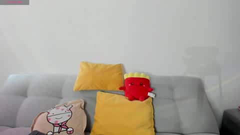 fernanda  online show from 04.04.26