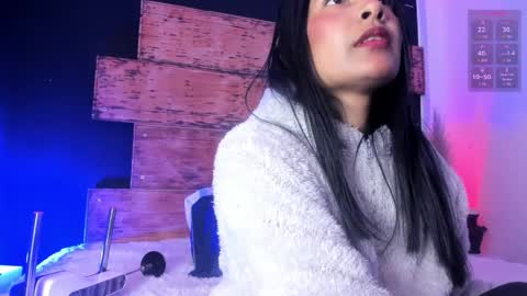 Snapshot of fernanda_liie_ chatting on 05.27.26 fernanda_liie_ online show from 05.27.26