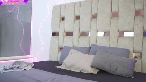 fernanda_thail_ online show from 04.01.26