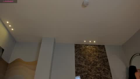 FER  online show from 12.03.25