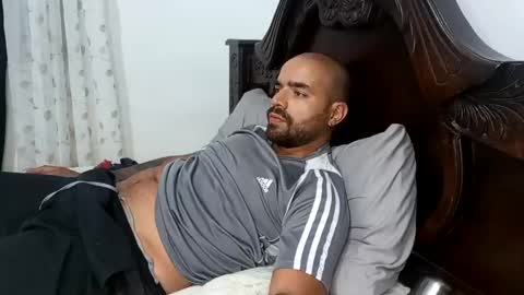 insta ferxx1210 Fercho online show from 01.16.25