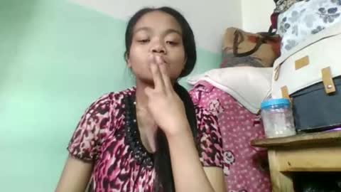 Snapshot of fetranialdy chatting on 10.12.25 fetranialdy online show from 10.12.25