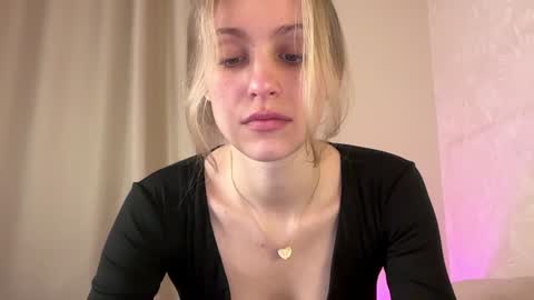 Lisa online show from 01.15.25