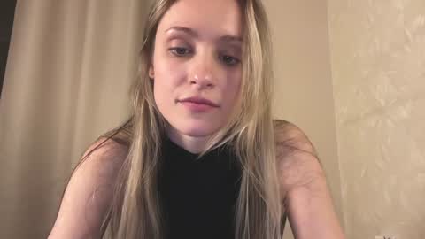 Lisa online show from 01.21.25