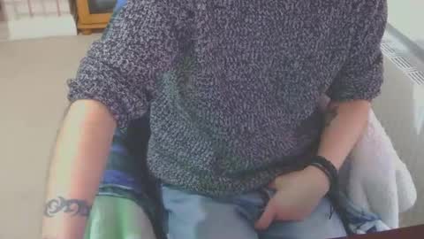 Snapshot of ffys2025 chatting on 12.31.24 ffys2025 online show from 12.31.24