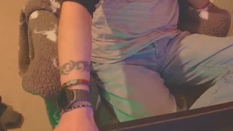 Snapshot of ffys2025 chatting on 01.08.26 ffys2025 online show from 01.08.26