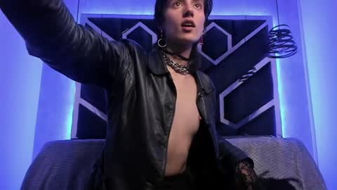   online show from 02.21.25