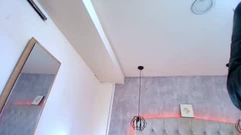   online show from 09.13.25