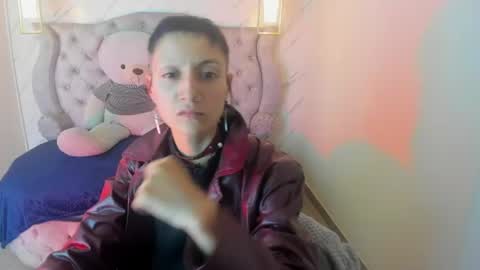 Snapshot of fieramadame chatting on 06.15.26 online show from 06.15.26