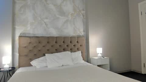 Snapshot of fieryfeline chatting on 04.13.26 Filla online show from 04.13.26