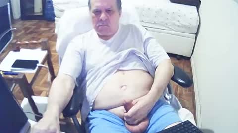 Snapshot of filhober chatting on 01.09.25 filhober online show from 01.09.25