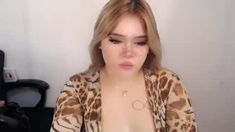  Angela  DONT FORGET TO FOLLOW AND GIVE ME APPRECIATION online show from 09.22.25