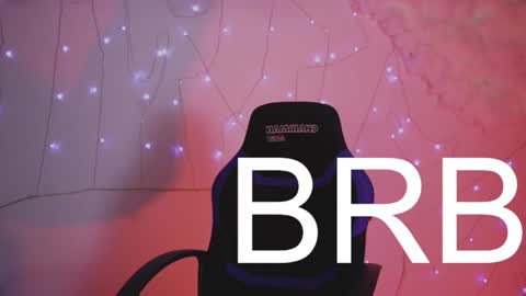 Snapshot of filipinaadams chatting on 01.08.25 cap and Lana online show from 01.08.25